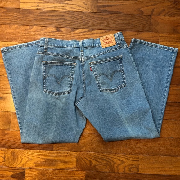 Levi’s 551 Relaxed Boot Cut Women's 12S - Good Condition - Picture 2 of 7